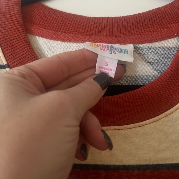 Hannah. Aztec - Picture 2 of 2